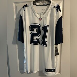 100% Authentic Ezekiel Elliott Nike
Cowboys Vapor Limited Jersey Size 3XL